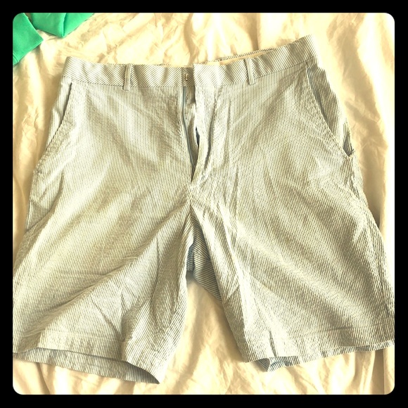 Walter Hagen Blue Seersucker Shorts - Picture 1 of 4